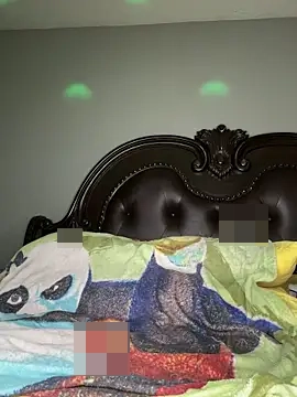 RenaThickAss' Webcam Show