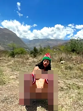 sexi_noemi's Webcam Show