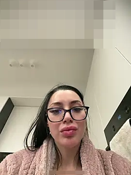 MyaSplash's Webcam Show