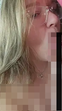 Love86Emily's Webcam Show