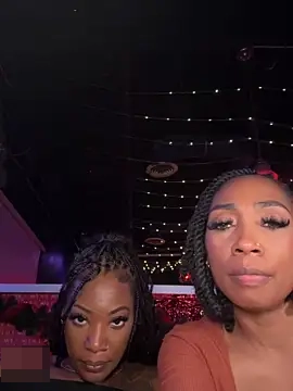 ForbiddenAddictions' Webcam Show