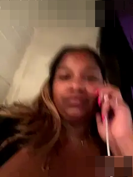 BigFineSelena's Webcam Show