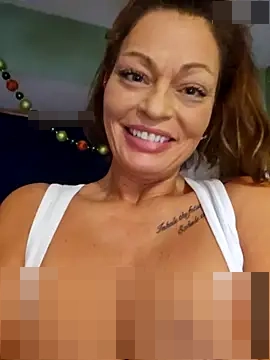 Erotic_and_Exotic's Webcam Show