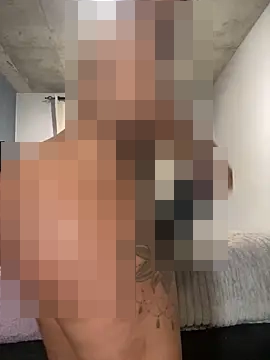 Mercedes_555's Webcam Show