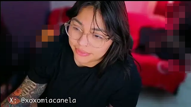 miacanela_xo's Webcam Show