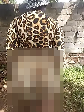 holygrail001's Webcam Show