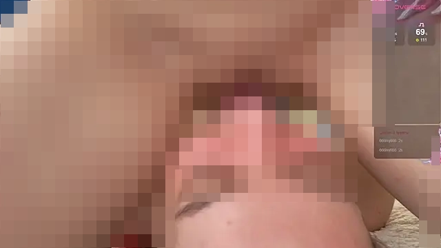 Brilliant-Kiss' Webcam Show