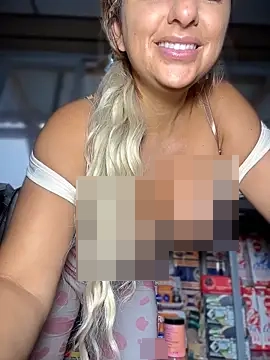 sammyqueenx21's Webcam Show