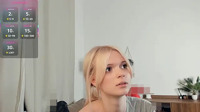 LaureMestler's Webcam Show