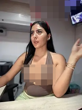 Sofia_Collins-'s Webcam Show