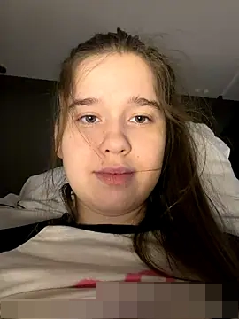 HornyGirlH's Webcam Show