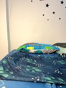 AnnePrince-'s Webcam Show