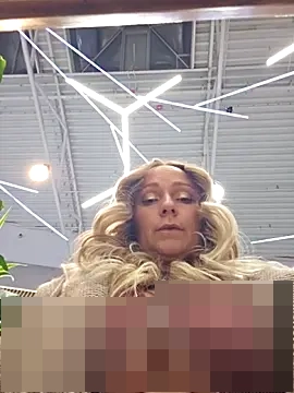 Bondgirl_013's Webcam Show