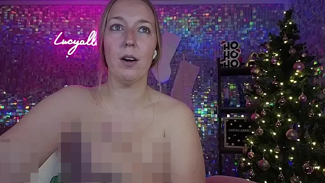lucyallen4201's Webcam Show