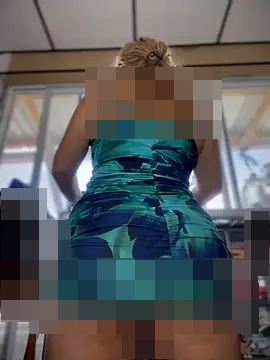 sammyqueenx21's Webcam Show