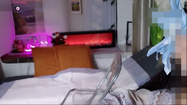 Kiki--2025's Webcam Show