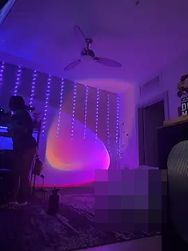 thebrattygoddess' Webcam Show