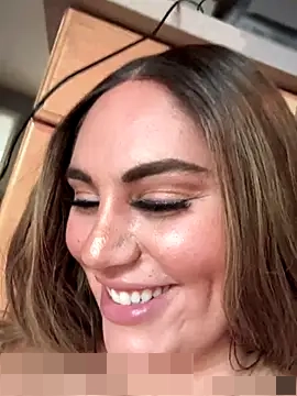 lovely_beast's Webcam Show