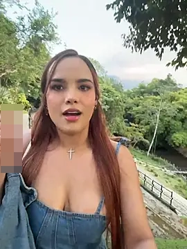 Sammy_garciaa1's Webcam Show