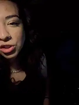 LunaMaeX0's Webcam Show