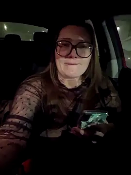 wildyoungNhorny's Webcam Show