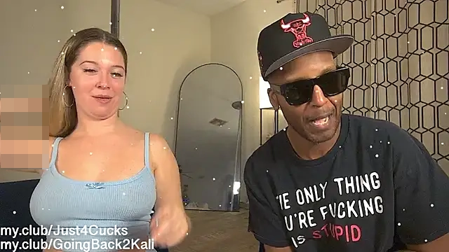 boomboomr00m's Webcam Show