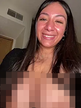 BustiBunny69's Webcam Show