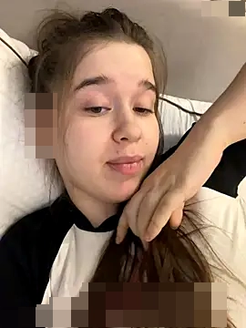 HornyGirlH's Webcam Show