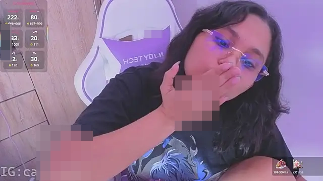 Cuteprincess21's Webcam Show