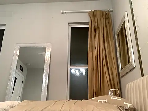 Alyssa_rhoades' Webcam Show