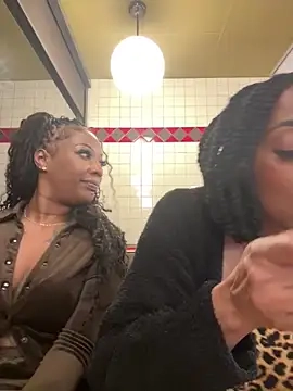 ForbiddenAddictions' Webcam Show