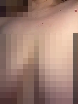 HugeBoobsAlice's Webcam Show