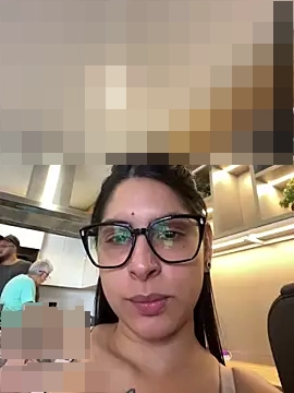 charlotte_stevenss_'s Webcam Show