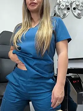 alicee16's Webcam Show