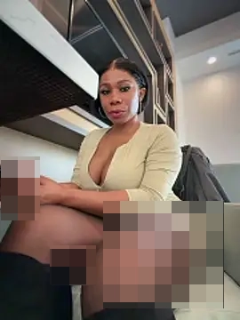 Belle___'s Webcam Show