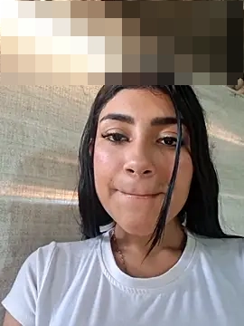 Sweed-virgin-pussy's Webcam Show