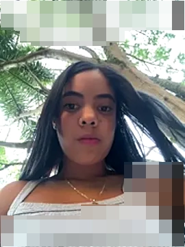 NAUGHTY_LITTLE_18's Webcam Show