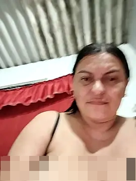 Horny-Mommy-Dirty's Webcam Show