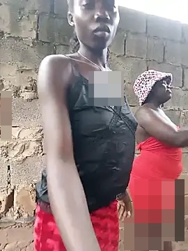 holygrail001's Webcam Show