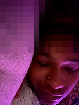 BigFineSelena's Webcam Show