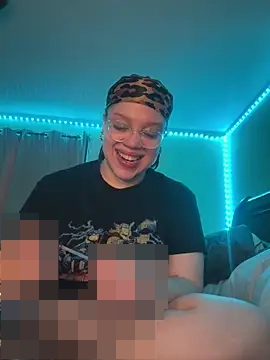 QueenNuttCollector's Webcam Show