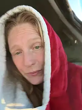 GoldenFlameGoddess' Webcam Show