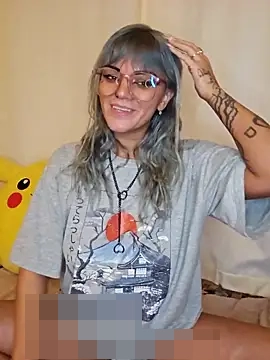 anyalikestosuck's Webcam Show