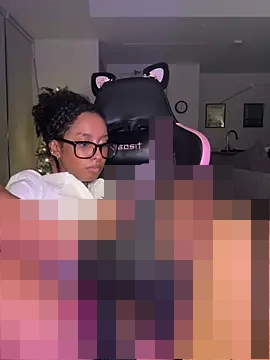 Your_Paris' Webcam Show