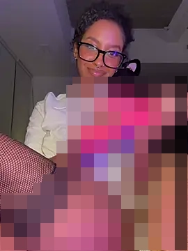 Your_Paris' Webcam Show