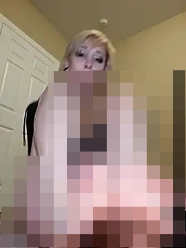 AmethystFoxx's Webcam Show