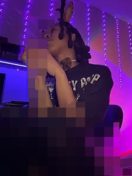 thebrattygoddess' Webcam Show