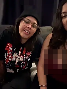 LunaMaeX0's Webcam Show