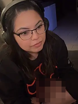 drizzypeach602's Webcam Show