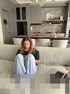 Nura_n_Sarah's Webcam Show